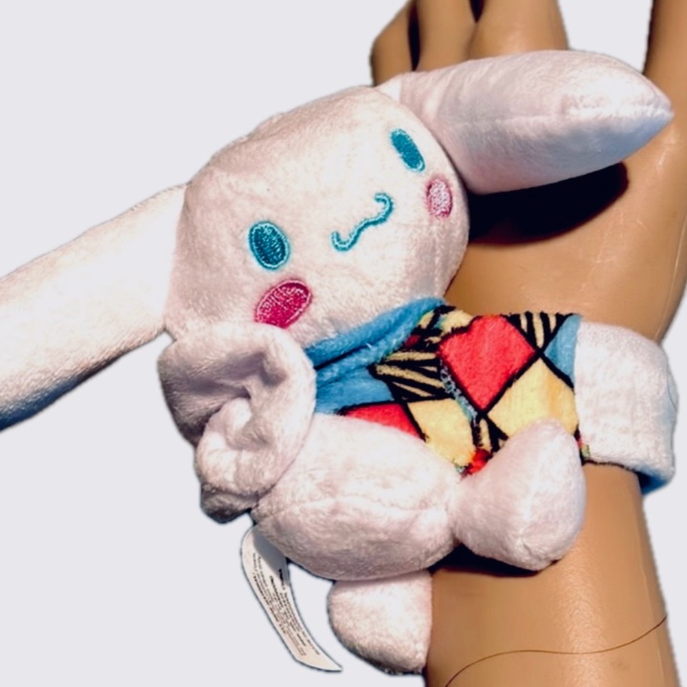 Hello Kitty Friends White Plush Cinnamoroll Bunny Colorful Shirt Wristband